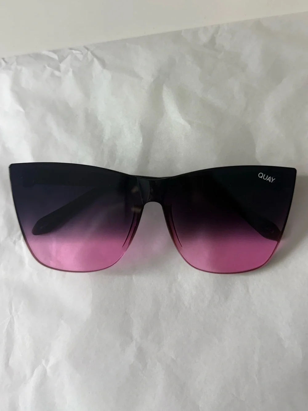 QUAY Come Thru Sunglasses Matte Black Frame Black Pink Lens Oversized Shield